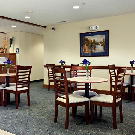 Rincon Inn And Suites Buitenkant foto